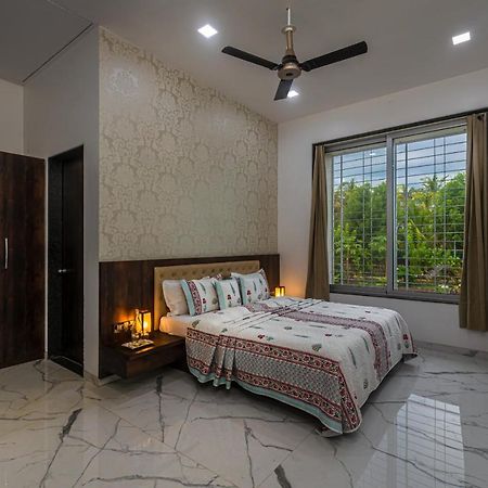Saffronstays Odyssey, Karjat - 10 Acres Pet-Friendly Estate With Swimming Pool Chinchavli Екстер'єр фото