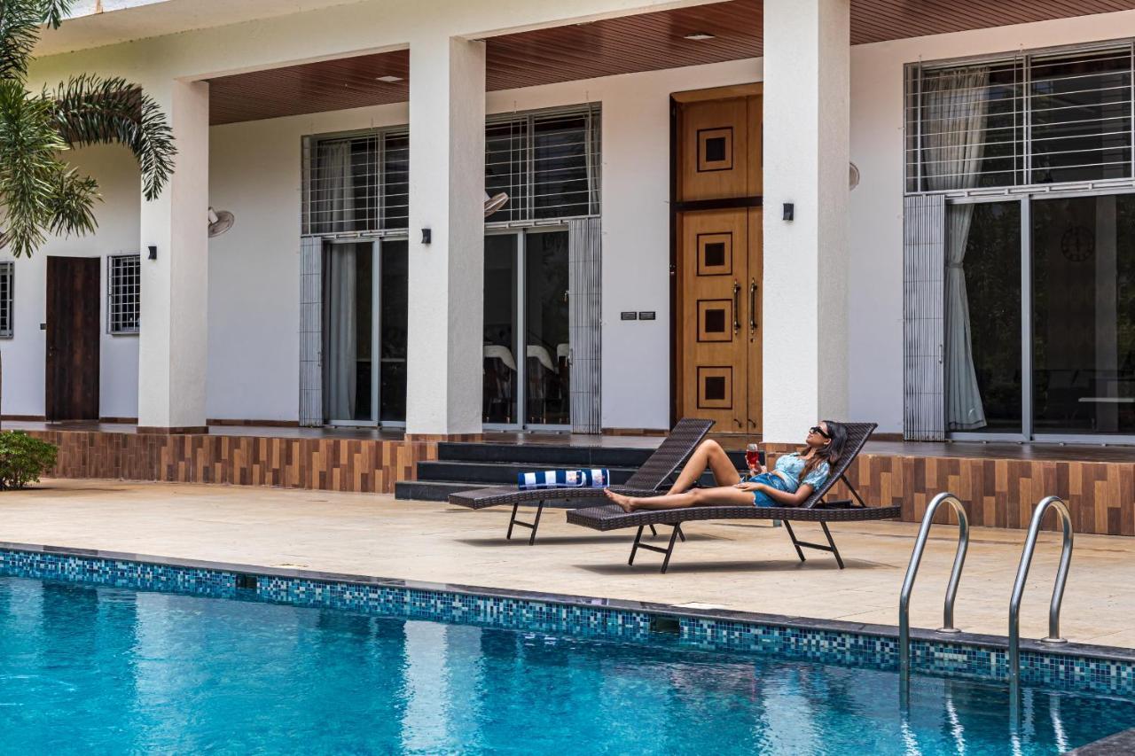 Saffronstays Odyssey, Karjat - 10 Acres Pet-Friendly Estate With Swimming Pool Chinchavli Екстер'єр фото
