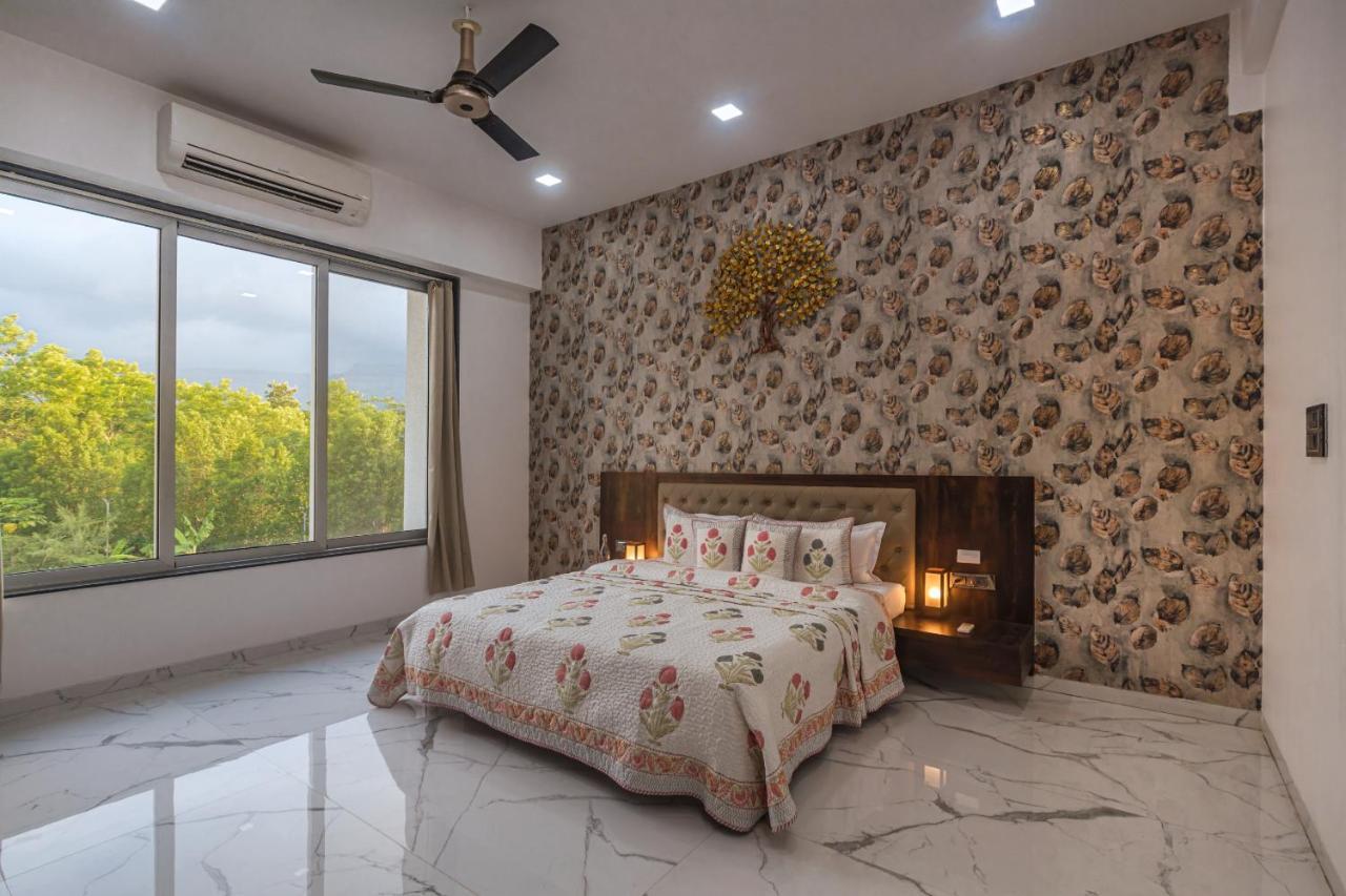 Saffronstays Odyssey, Karjat - 10 Acres Pet-Friendly Estate With Swimming Pool Chinchavli Екстер'єр фото